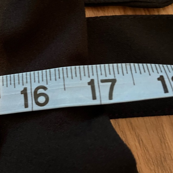 🖤 Emma & Michele black jumpsuit. Size 8. EUC. 🖤 - Picture 7 of 9